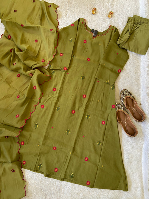 Flower Embroidery Work Coral Silk Aline Kurti With Palazzo And Dupatta. Silk Suit Sets For Women Online India. Shop the Latest Festive Summer Collection at Shivani Designer Kurti.