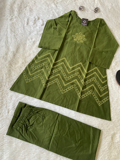 Beautiful Embroidery Work Cotton Co-ord Set With Palazzo. Cotton Co-ord Sets For Women Online India. Shop the Latest Festive Summer Collection at Shivani Designer Kurti.