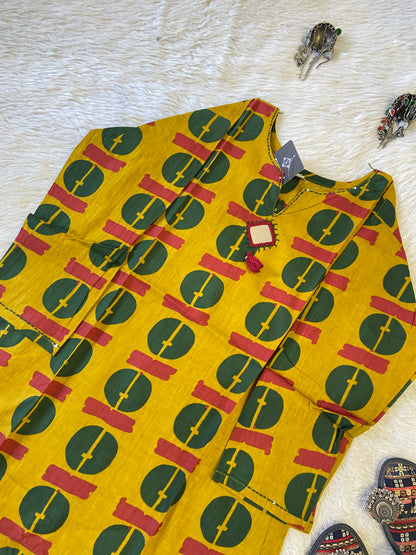 Cotton Short Top (Gamthi Short Top). Cotton Short Top For Women online India. Shop the Latest Festive Summer Collection at Shivani Designer Kurti.