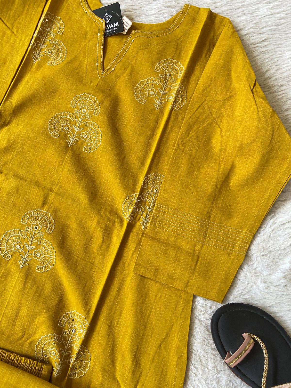 Embroidery Work Cotton Straight Kurti With Palazzo. Cotton Kurti Sets For Women Online India. Shop the Latest Festive Summer Collection at Shivani Designer Kurti.