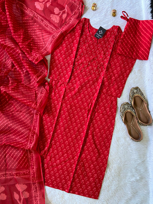 Jaipuri Cotton Straight Kurti, Pant And Dupatta. Cotton Kurti Suits For Women Online India. Shop the Latest Festive Summer Collection at Shivani Designer Kurti.
