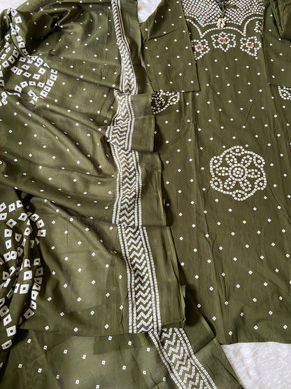 Bandani / Bandhej Print Cotton Aline Kurti With Palazzo And Dupatta.. Cotton Suit Sets For Women Online India. Shop the Latest Festive Summer Collection at Shivani Designer Kurti.