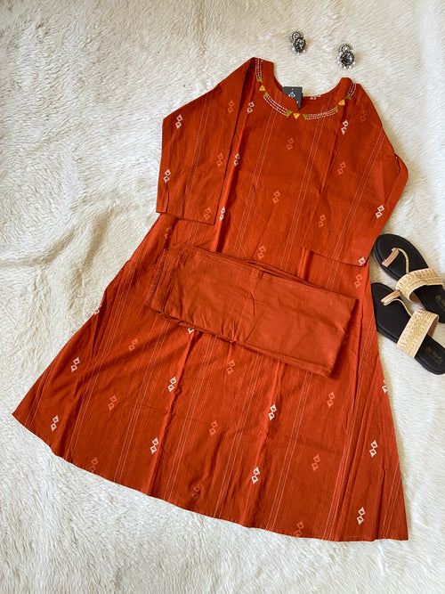 Mirror Work Cotton Aline Kurti And Palazzo. Cotton Kurti Sets For Women Online India. Shop the Latest Festive Summer Collection at Shivani Designer Kurti.