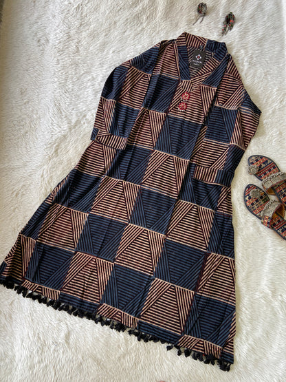 Cotton Midi, Cotton Aline Kurti With Mirror Work (Gamthi Kurti). Cotton Kurti For Women online India. Shop the Latest Festive Summer Collection at Shivani Designer Kurti.