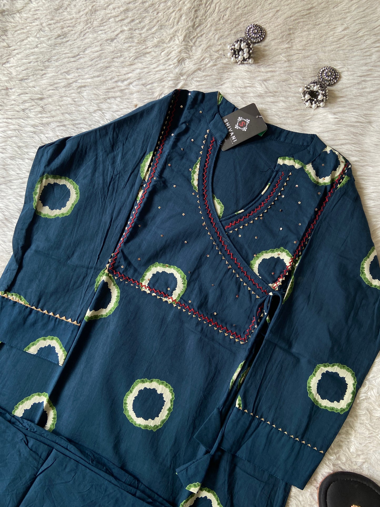 Cotton Angarakha Kurti And Palazzo. Cotton Kurtis Sets For Women Online India. Shop the Latest Festive Summer Collection at Shivani Designer Kurti.