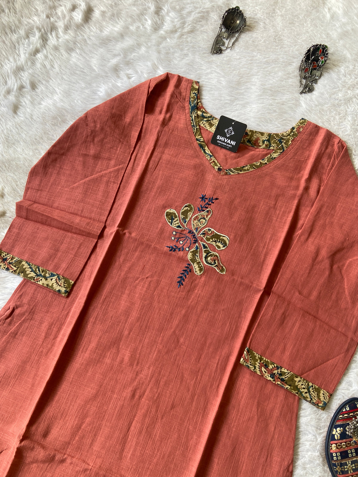 Aplic Work Cotton Short Top (Gamthi). Cotton Short Top For Women online India. Shop the Latest Festive Summer Collection at Shivani Designer Kurti.