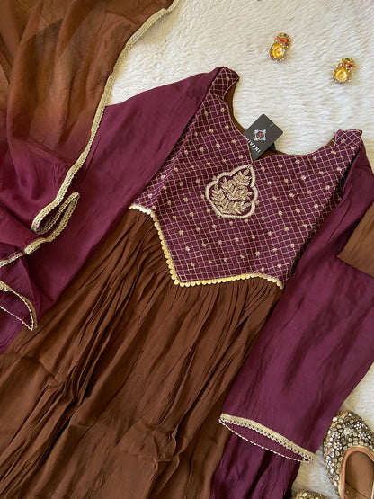 Designer Aline Kurti With Palazzo And Dupatta. Silk Suit Sets For Women Online India. Shop the Latest Festive Summer Collection at Shivani Designer Kurti.