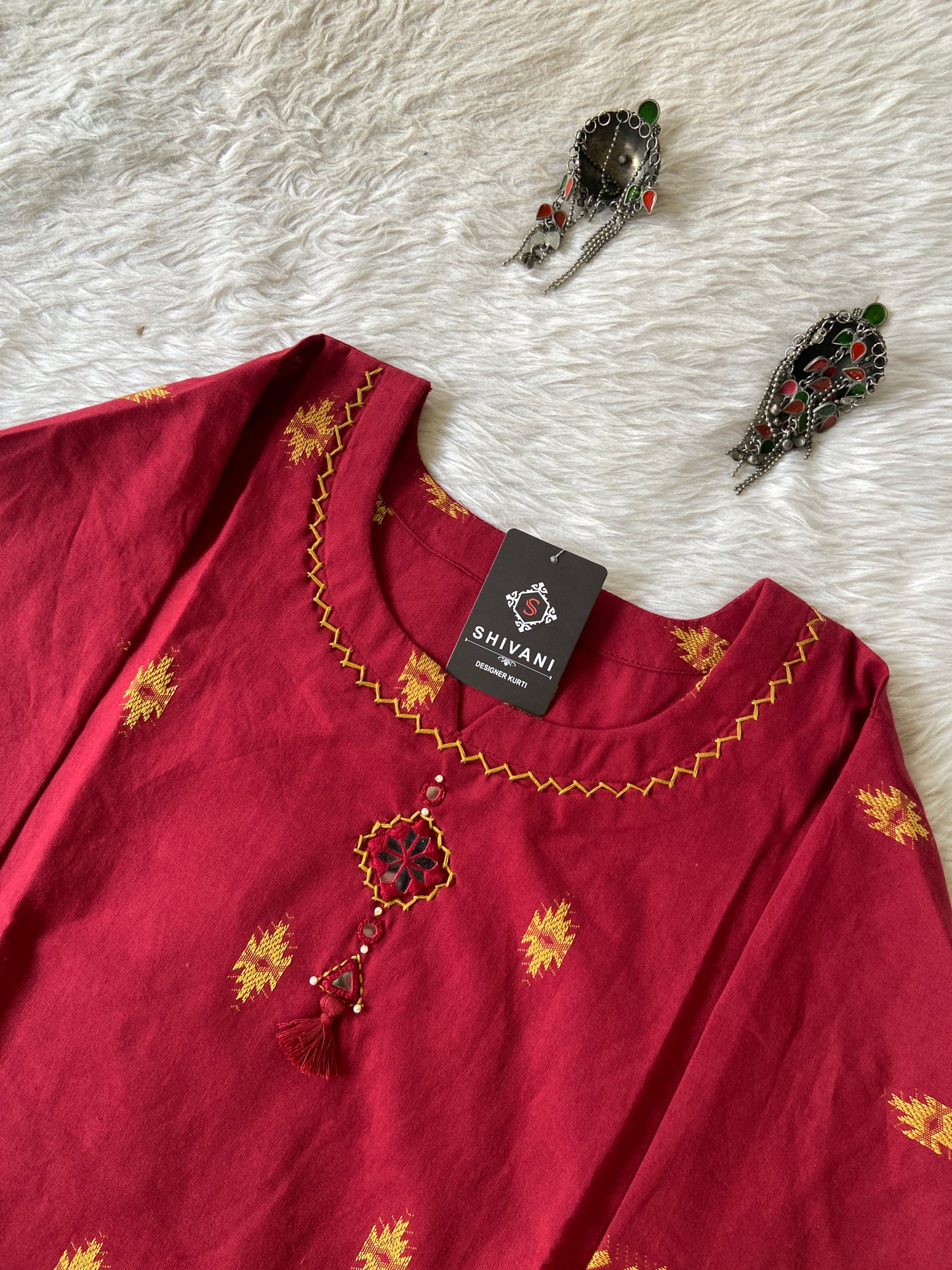 Aline Cotton Kurti. Cotton Kurtis For Women Online India. Shop the Latest Festive Summer Collection at Shivani Designer Kurti.