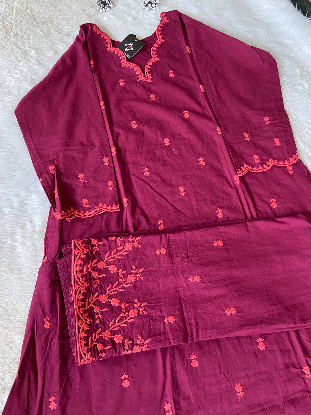 Embroidery Work Cotton Aline Kurti And Palazzo. Cotton Aline Kurti Sets For Women Online India. Shop the Latest Festive Summer Collection at Shivani Designer Kurti.