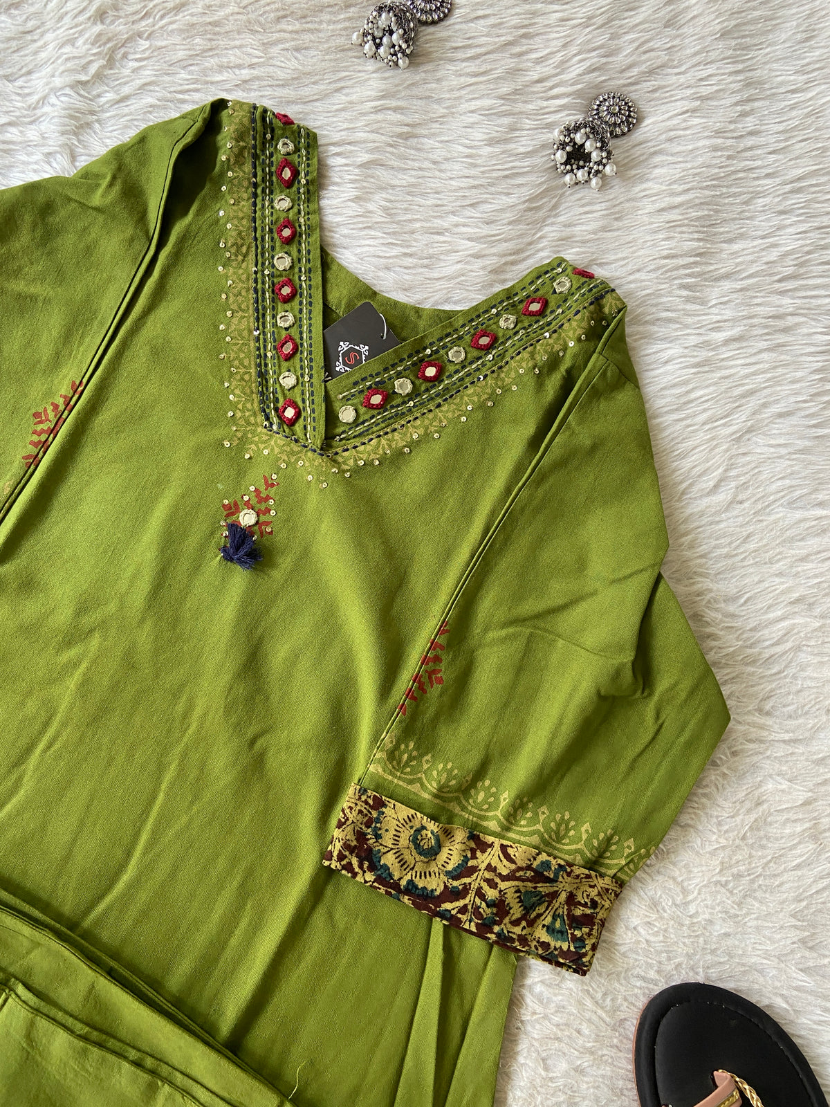 Mirror Work Aline Cotton Kurti And Palazzo (Gamthi Pair). Cotton Kurti Sets For Women Online India. Shop the Latest Festive Summer Collection at Shivani Designer Kurti.