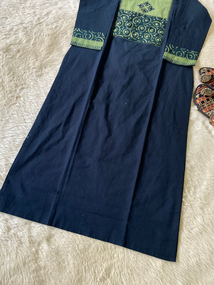 Gamthi Cotton Straight Kurti (Gamthi Kurti) . Cotton Kurtis For Women Online India. Shop the Latest Festive Summer Collection at Shivani Designer Kurti.