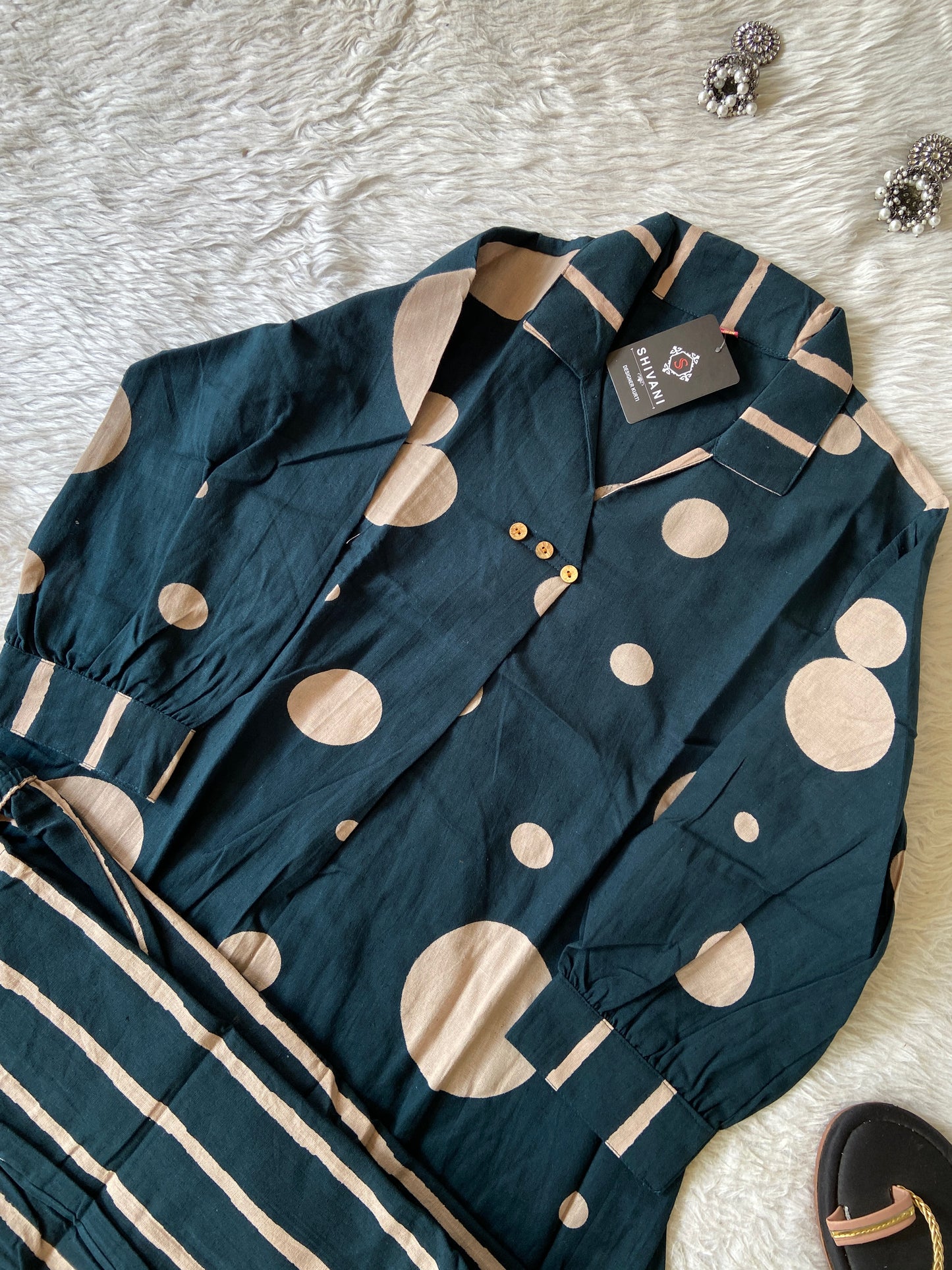 Polka Dots Cotton Aline Kurti With Palazzo. Cotton Kurtis Sets For Women Online India. Shop the Latest Festive Summer Collection at Shivani Designer Kurti.