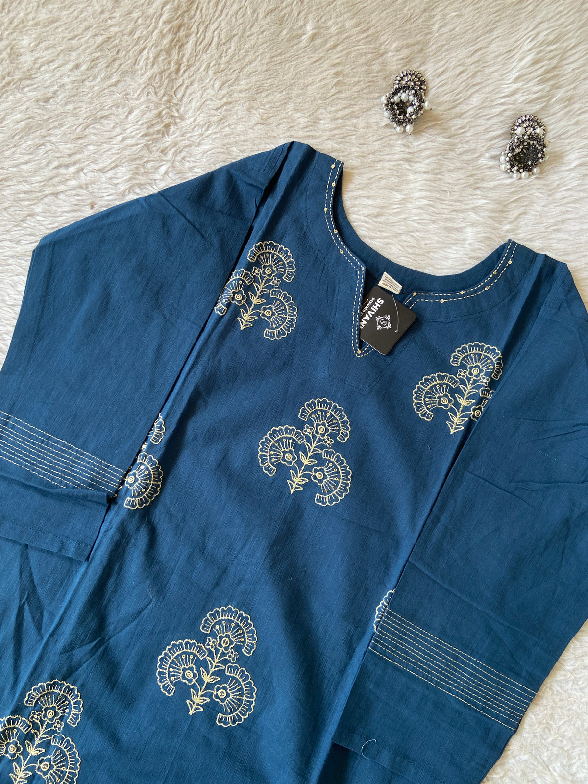 Embroidery Work Cotton Straight Kurti With Palazzo. Cotton Kurti Sets For Women Online India. Shop the Latest Festive Summer Collection at Shivani Designer Kurti.