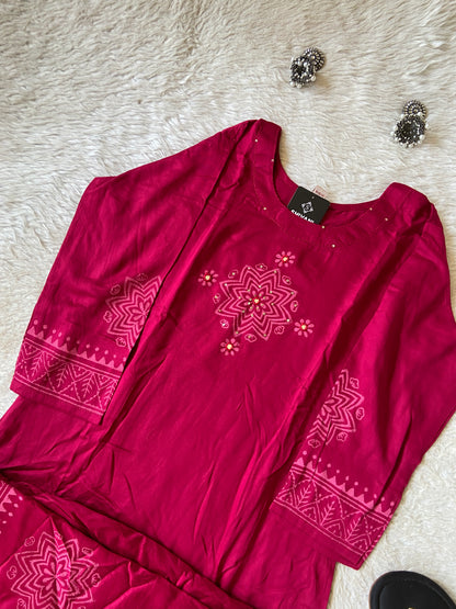 Gaji Satin Straight Kurti With Palazzo. Silk Kurti Sets For Women Online India. Shop the Latest Festive Summer Collection at Shivani Designer Kurti.