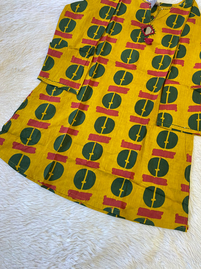 Cotton Short Top (Gamthi Short Top). Cotton Short Top For Women online India. Shop the Latest Festive Summer Collection at Shivani Designer Kurti.