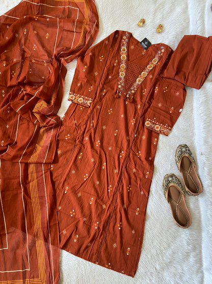 V-Neck Style, Embroidery Work Cotton Straight Cut Kurti With Pant And Dupatta. Cotton Suit Sets For Women Online India. Shop the Latest Festive Summer Collection at Shivani Designer Kurti.
