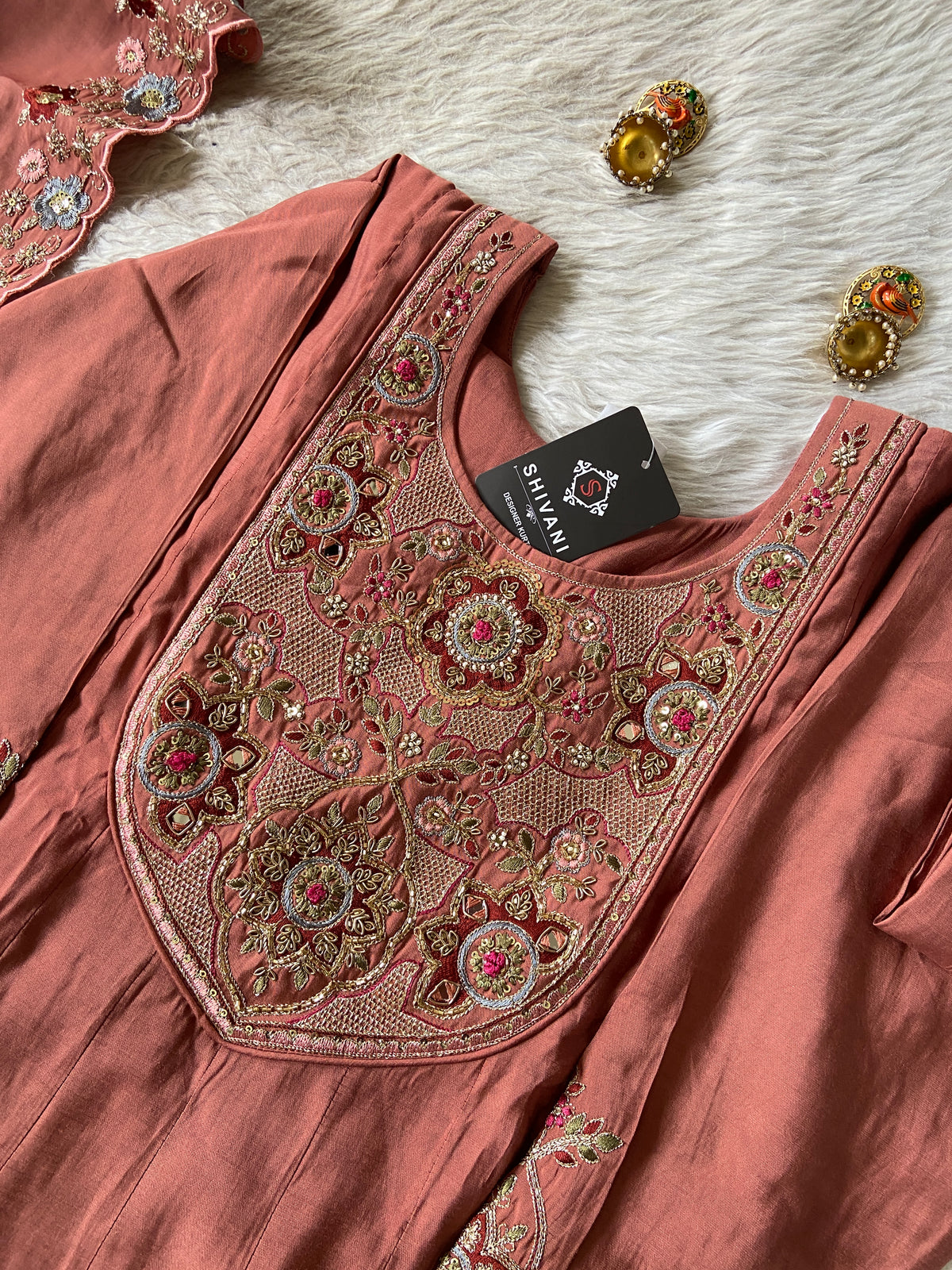 Premium Designer Anarkali Suit. Silk Suit Sets For Women Online India. Shop the Latest Festive Summer Collection at Shivani Designer Kurti.