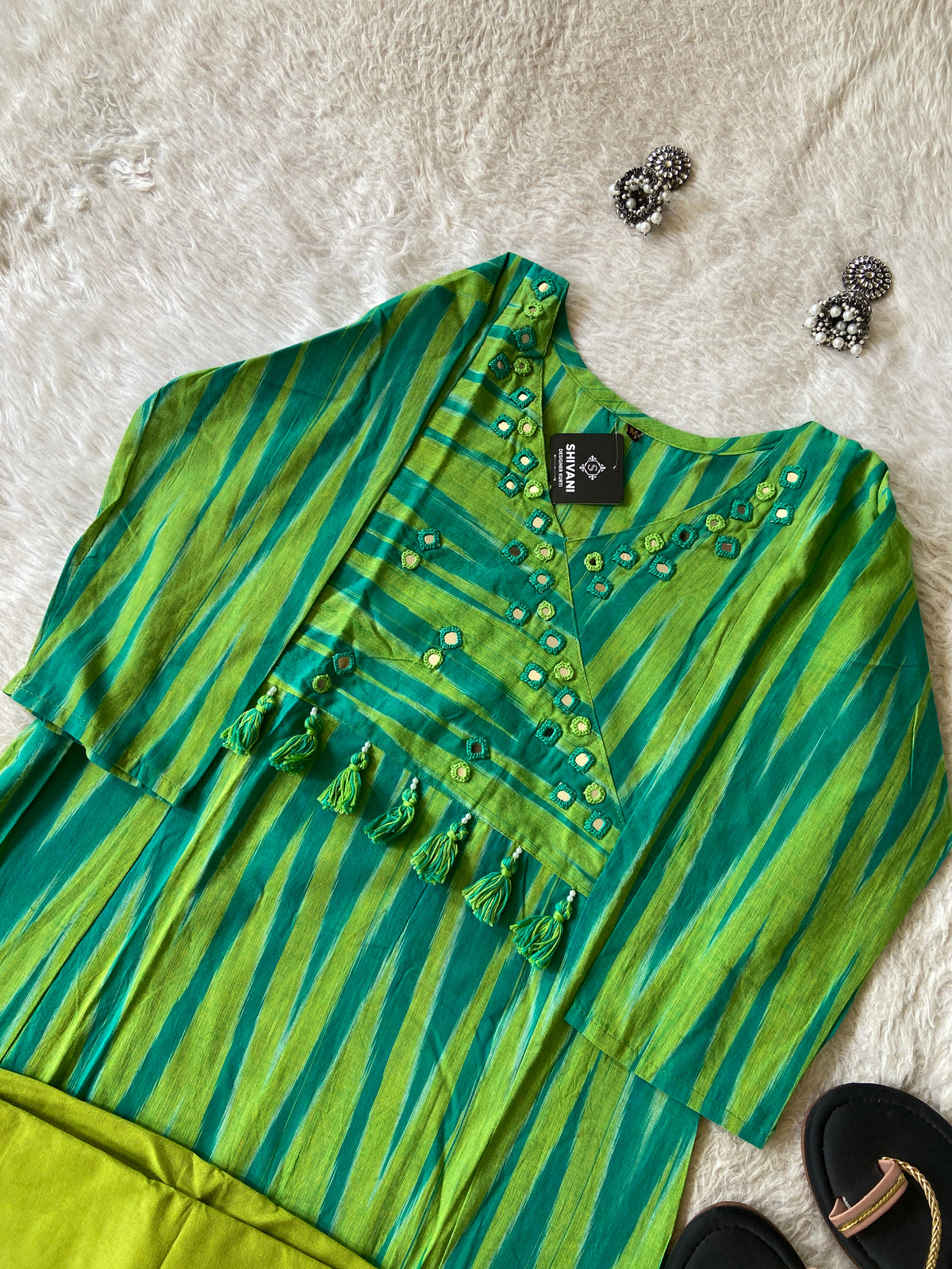 Ikkat Print Cotton Aline Kurti With Palazzo. Cotton Kurti Sets For Women Online India. Shop the Latest Festive Summer Collection at Shivani Designer Kurti.
