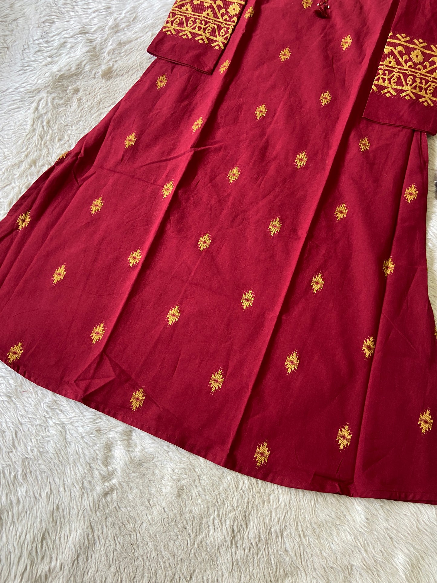 Aline Cotton Kurti. Cotton Kurtis For Women Online India. Shop the Latest Festive Summer Collection at Shivani Designer Kurti.