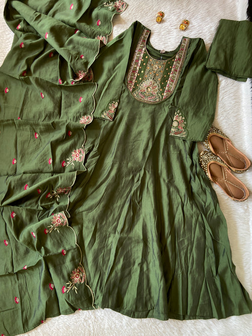 Embroidery Work In Neck And Sleeve, Anarkali Kurti With Palazzo And Dupatta. Silk Suit Sets For Women Online India. Shop the Latest Festive Summer Collection at Shivani Designer Kurti.