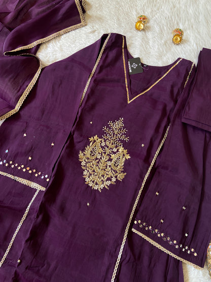 Mirror Work In Sleeve Mul Chanderi ALine Kurti With Semi Palazzo And Dupatta. Silk Suit Sets For Women Online India. Shop the Latest Festive Summer Collection at Shivani Designer Kurti.