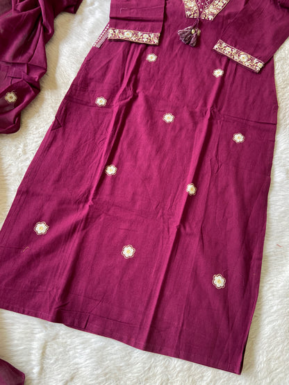 Cotton Straight Kurti, Palazzo And Dupatta. Cotton Suits Sets For Women Online India. Shop the Latest Festive Summer Collection at Shivani Designer Kurti.