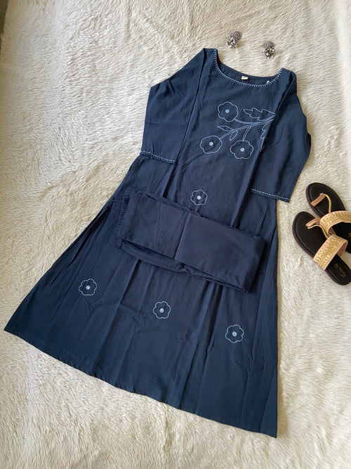 Embroidery Work Aline Kurti And Palazzo. Aline Kurti Sets For Women Online India. Shop the Latest Festive Summer Collection at Shivani Designer Kurti.