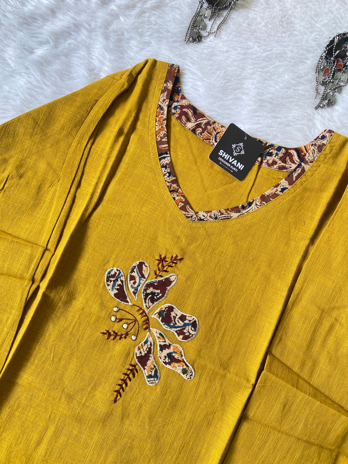 Aplic Work Cotton Short Top (Gamthi). Cotton Short Top For Women online India. Shop the Latest Festive Summer Collection at Shivani Designer Kurti.