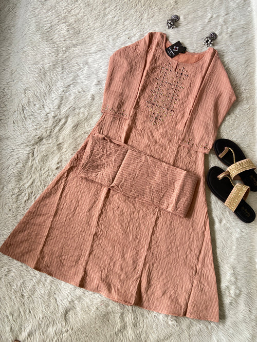 Mirror Work Aline Kurti And Palazzo. Aline Kurti Sets For Women Online India. Shop the Latest Festive Summer Collection at Shivani Designer Kurti.