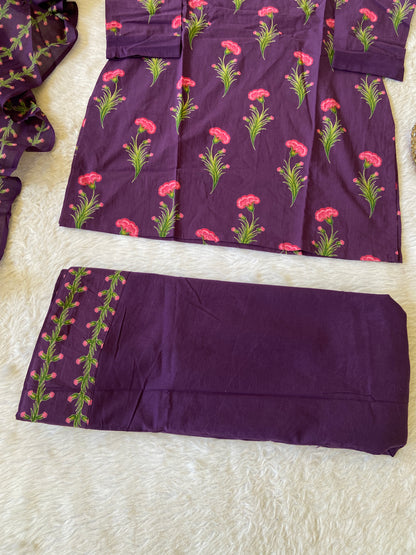 Gopi Dress. Printed Cotton Short Kurti With Skirt And Dupatta. Cotton Suit Sets For Women Online India. Shop the Latest Festive Summer Collection at Shivani Designer Kurti.