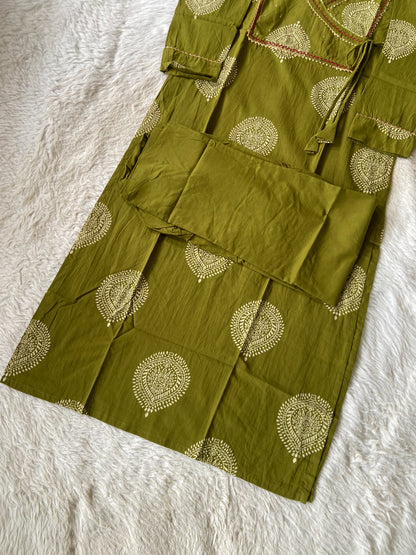 Cotton Angarakha Kurti And Palazzo. Cotton Kurtis Sets For Women Online India. Shop the Latest Festive Summer Collection at Shivani Designer Kurti.