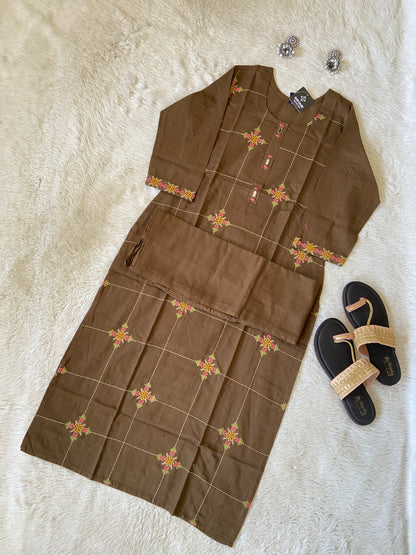 Embroidery Work Cotton Straight Cut Kurti With Palazzo. Cotton Kurti Sets For Women Online India. Shop the Latest Festive Summer Collection at Shivani Designer Kurti.
