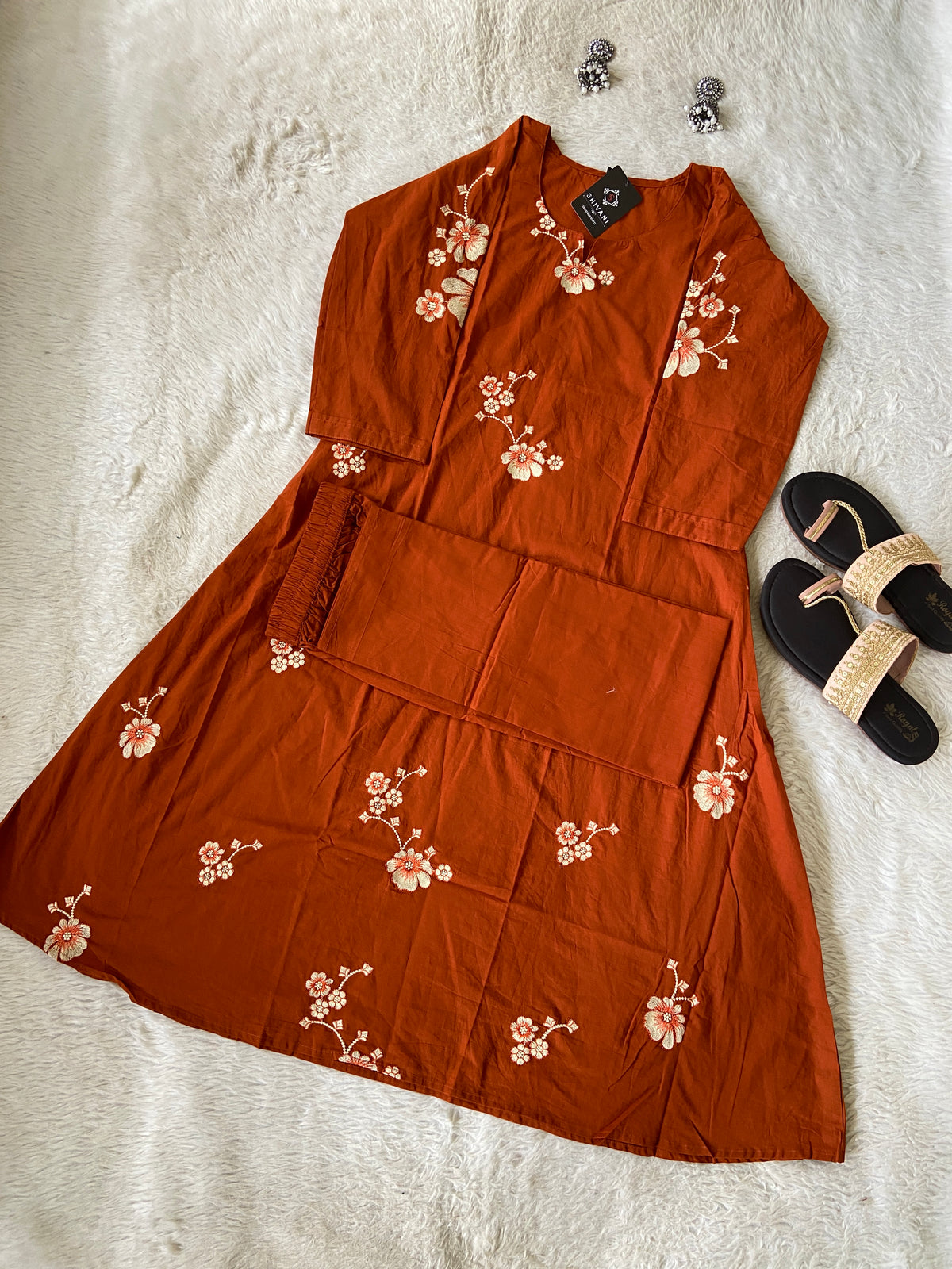 Embroidery Work Cotton Aline Kurti And Palazzo. Cotton Aline Kurti Sets For Women Online India. Shop the Latest Festive Summer Collection at Shivani Designer Kurti.