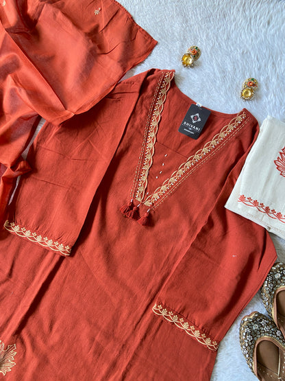 Cotton Straight Kurti, Palazzo And Dupatta. Cotton Suits Sets For Women Online India. Shop the Latest Festive Summer Collection at Shivani Designer Kurti.