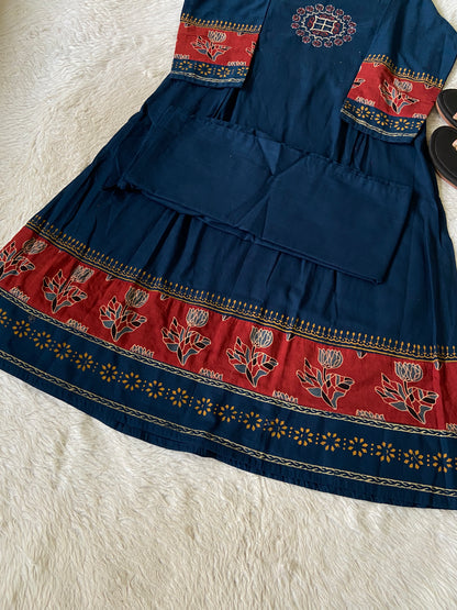 Real Mirror Work Cotton Aline Kurti And Palazzo (Gamthi Pair). Cotton Aline Kurti Sets For Women Online India. Shop the Latest Festive Summer Collection at Shivani Designer Kurti.