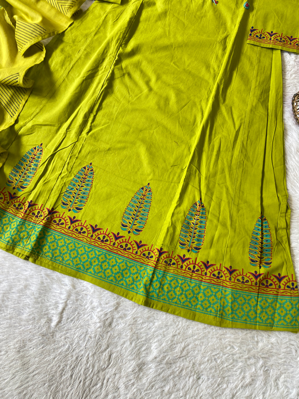 Cotton Hand Work Aline Kurti With Plain Palazzo And Block Printed Dupatta (Gamthi Pair). Cotton Suit Sets For Women Online India. Shop the Latest Festive Summer Collection at Shivani Designer Kurti.