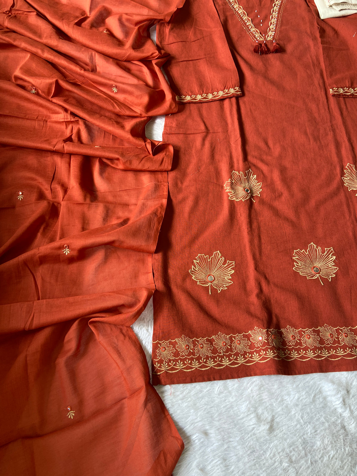 Cotton Straight Kurti, Palazzo And Dupatta. Cotton Suits Sets For Women Online India. Shop the Latest Festive Summer Collection at Shivani Designer Kurti.