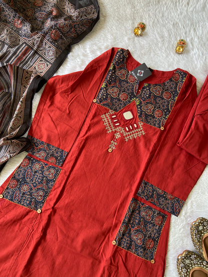 Cotton Hand Work Aline Kurti With Plain Palazzo And Printed Dupatta (Gamthi Pair). Cotton Suit Sets For Women Online India. Shop the Latest Festive Summer Collection at Shivani Designer Kurti.
