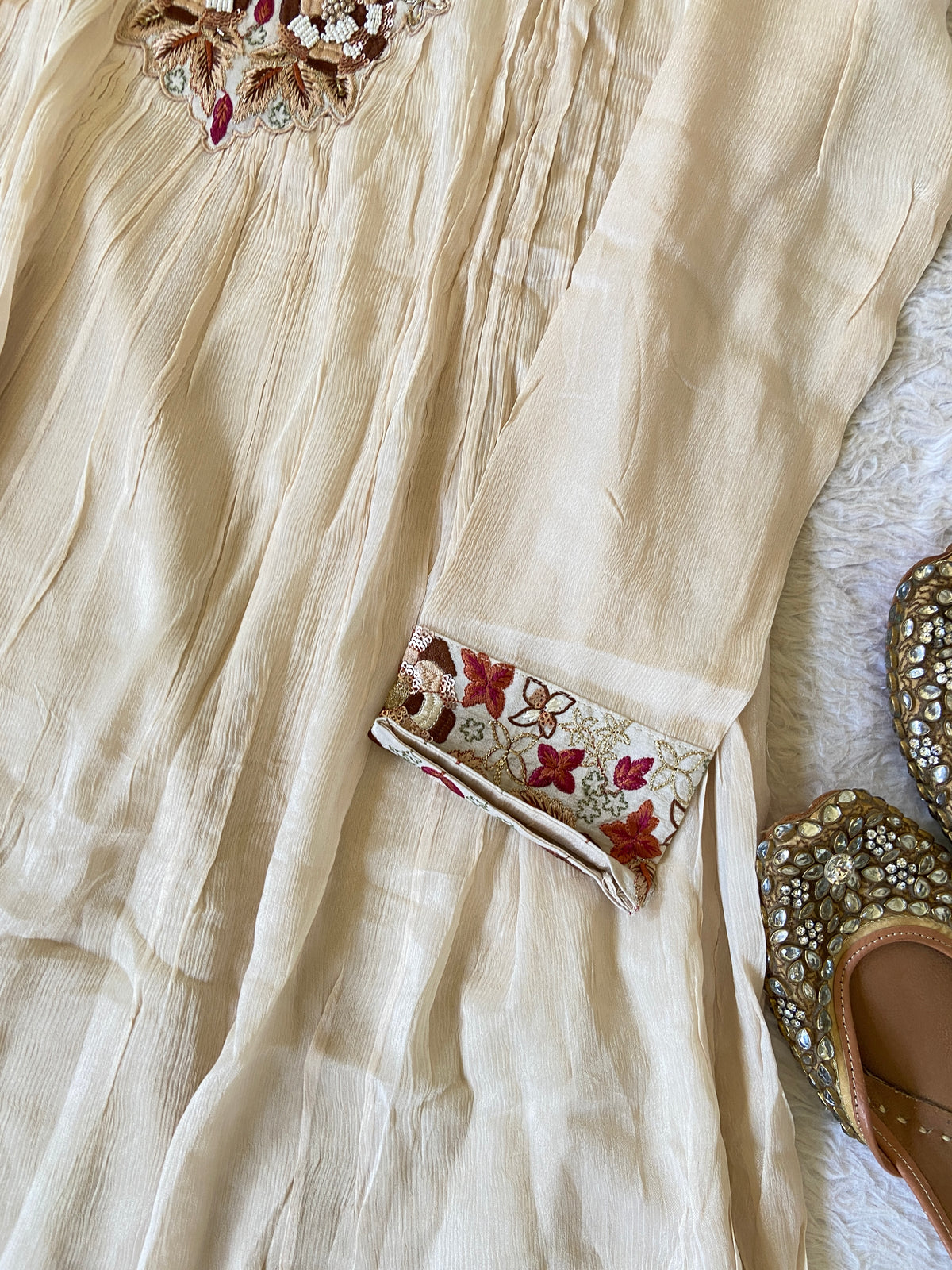 Premium Short Kurti Suit. Full Sleeve Chinnon Short Kurti With Full Flair Palazzo And Dupatta. Silk Suit Sets For Women Online India. Shop the Latest Festive Summer Collection at Shivani Designer Kurti.