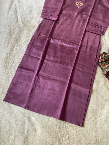 Gajji Silk Straight Kurti. Silk Kurtis For Women Online India. Shop the Latest Festive Summer Collection at Shivani Designer Kurti.