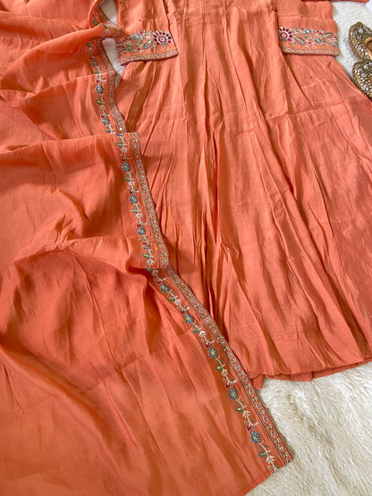 Premium Designer Anarkali Suit. Silk Suit Sets For Women Online India. Shop the Latest Festive Summer Collection at Shivani Designer Kurti.