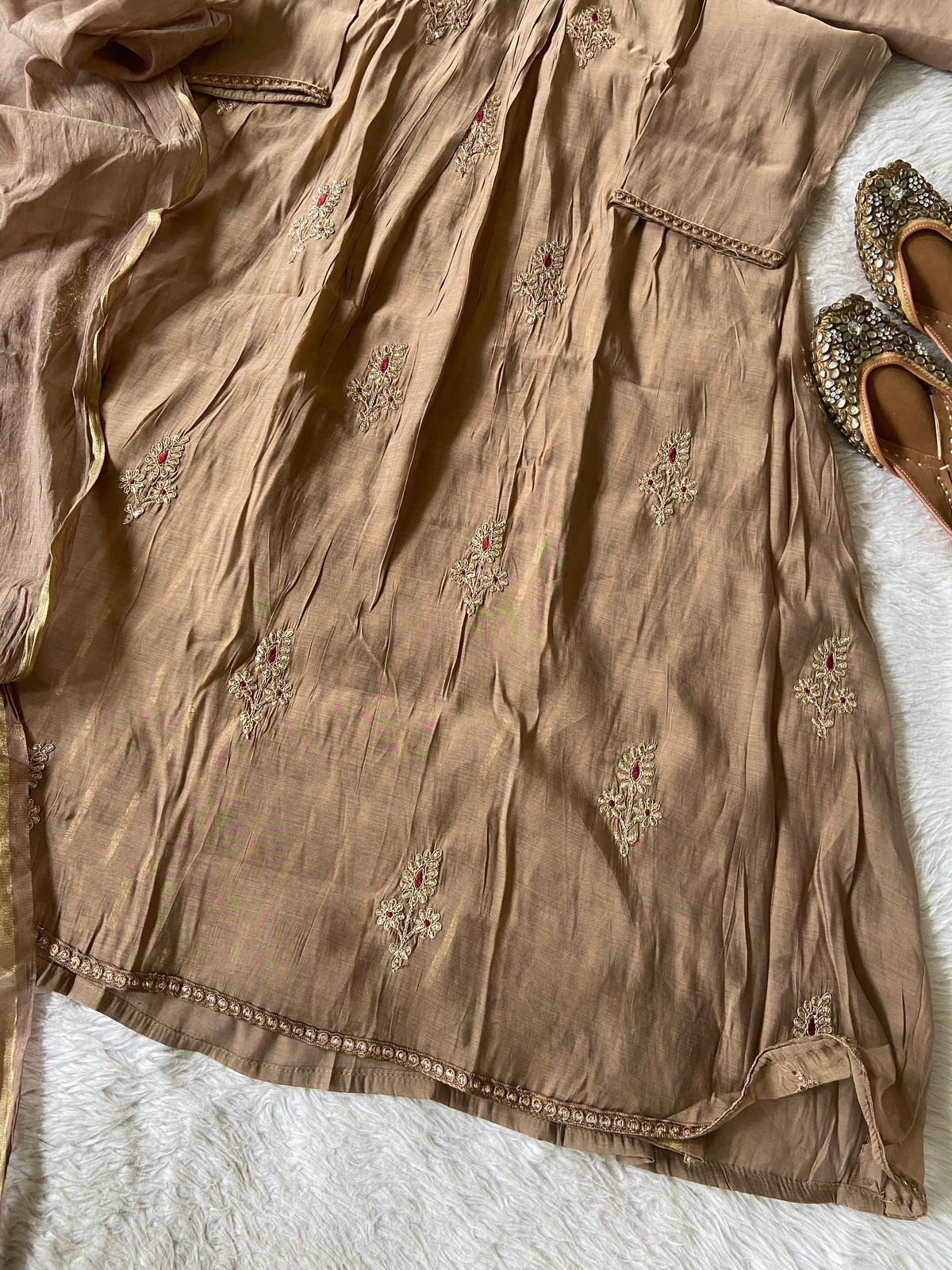 Designer Aline Kurti Palazzo And Dupatta. Silk Suit Sets For Women Online India. Shop the Latest Festive Summer Collection at Shivani Designer Kurti.