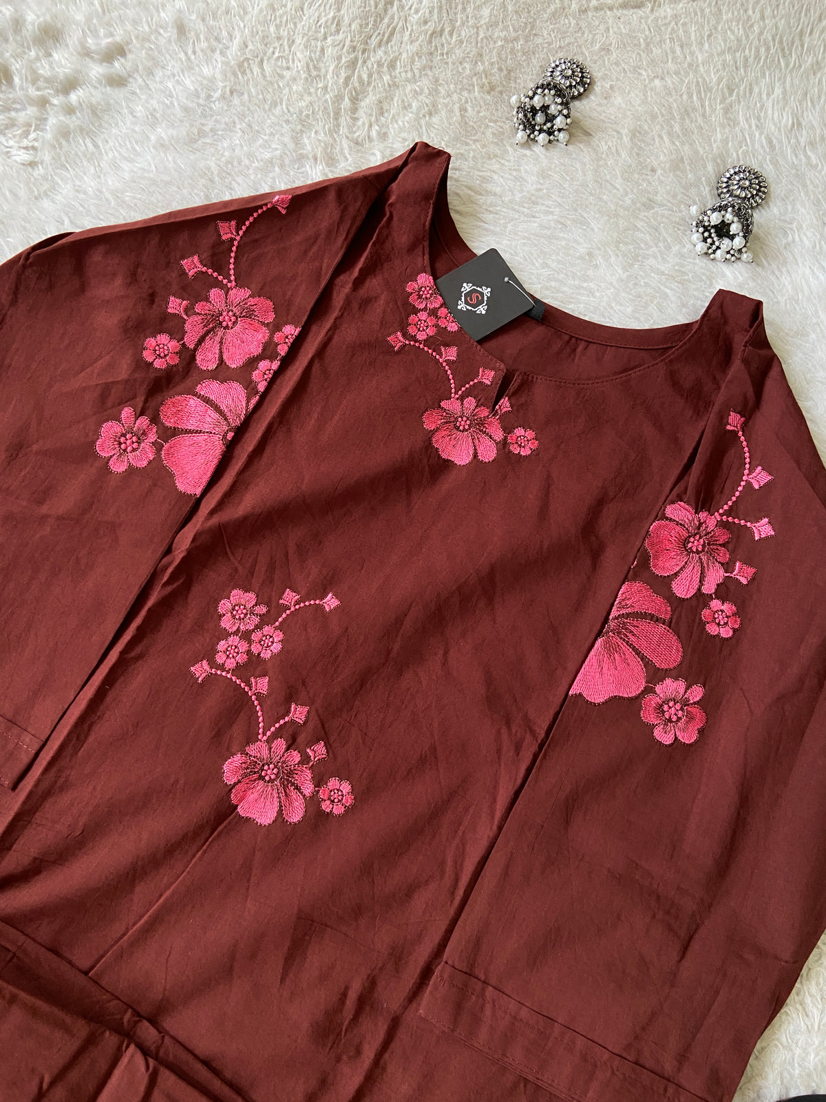 Embroidery Work Cotton Aline Kurti And Palazzo. Cotton Aline Kurti Sets For Women Online India. Shop the Latest Festive Summer Collection at Shivani Designer Kurti.