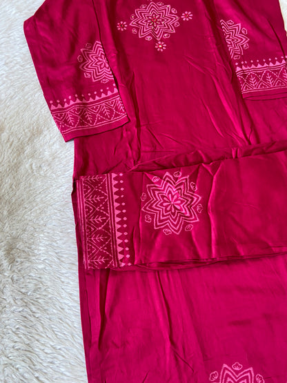 Gaji Satin Straight Kurti With Palazzo. Silk Kurti Sets For Women Online India. Shop the Latest Festive Summer Collection at Shivani Designer Kurti.