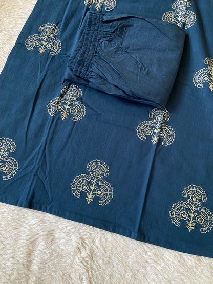 Embroidery Work Cotton Straight Kurti With Palazzo. Cotton Kurti Sets For Women Online India. Shop the Latest Festive Summer Collection at Shivani Designer Kurti.