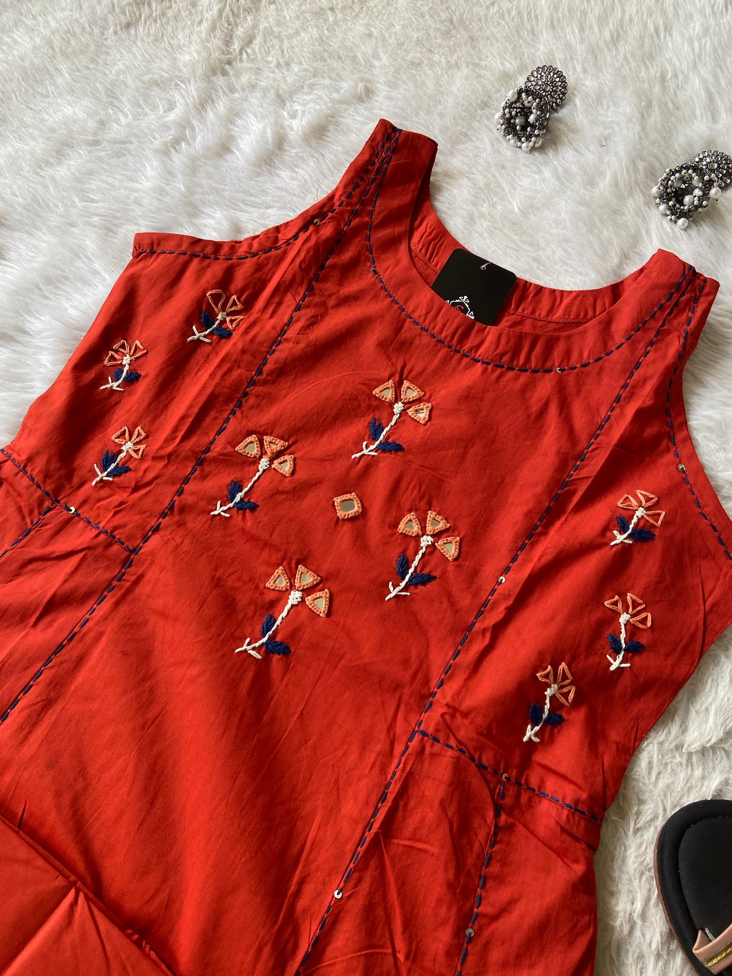 Real Mirror With Handwork, Sleeveless Kurti With Lowcut, Matching Palazzo, Cotton Aline Kurti Sets For Women.