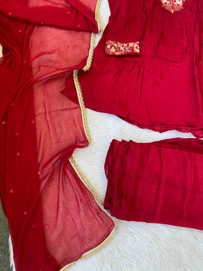 Premium Short Kurti Suit. Full Sleeve Chinnon Short Kurti With Full Flair Palazzo And Dupatta. Silk Suit Sets For Women Online India. Shop the Latest Festive Summer Collection at Shivani Designer Kurti.
