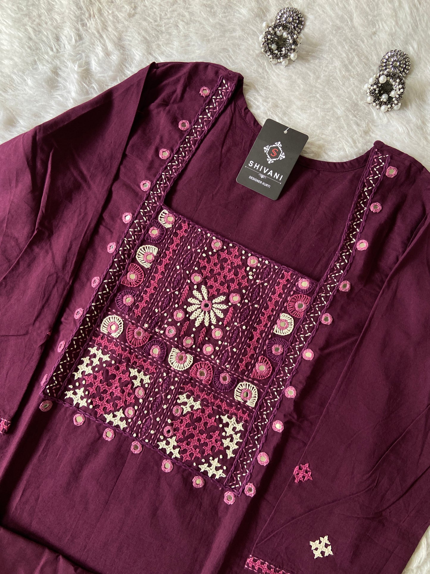 Handwork in Neck Cotton Straight Kurti With Palazzo. Cotton Straight Kurti Sets For Women Online India. Shop the Latest Festive Summer Collection at Shivani Designer Kurti.