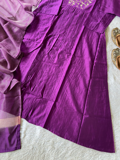 Hand Work Neck, Jamdani Silk Aline Kurti With Palazzo And Dupatta. Silk Suit Sets For Women Online India. Shop the Latest Festive Summer Collection at Shivani Designer Kurti.