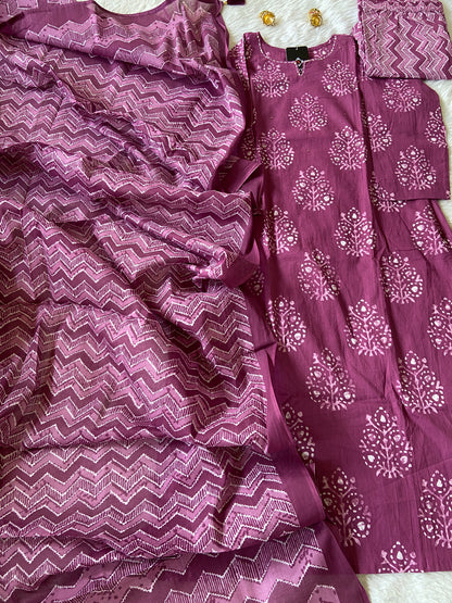 Batik Print StraightCut Kurti With Printed Pant And Dupatta, Cotton StraightCut Kurti Suit Sets For Women